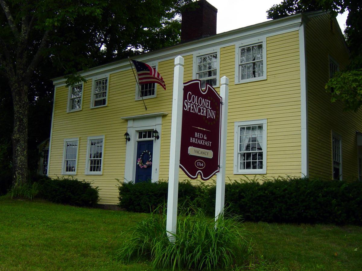 Colonel Spencer Inn Campton Kültér fotó